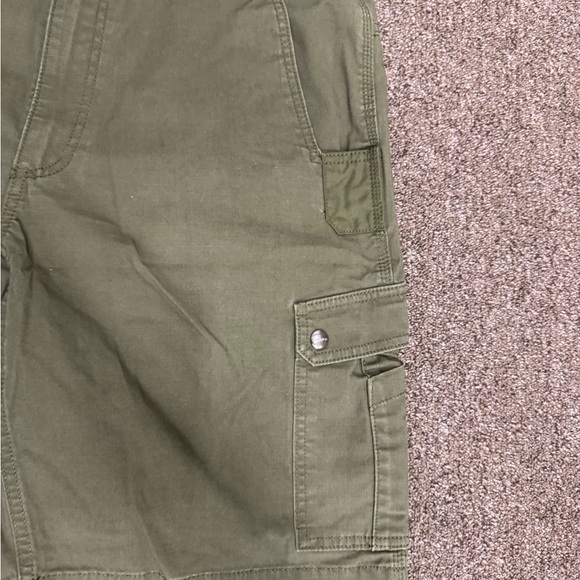 Carhartt Men's Green Cargo Shorts size 38 - Picture 5 of 10